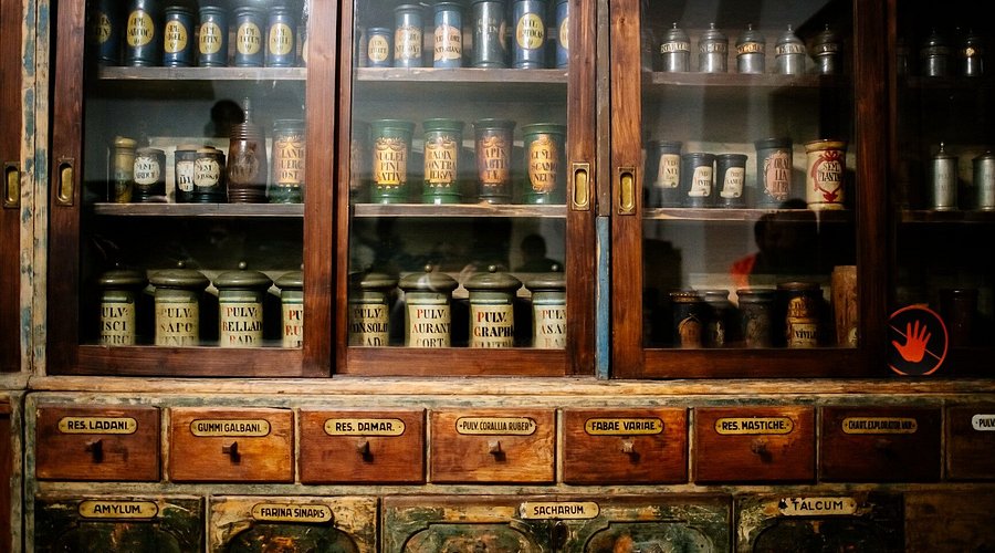 Pharmaceutical Museum, Main